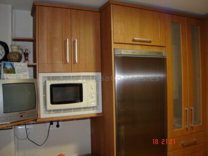 Muebles de cocina polilaminado cerezo - Imagen 15