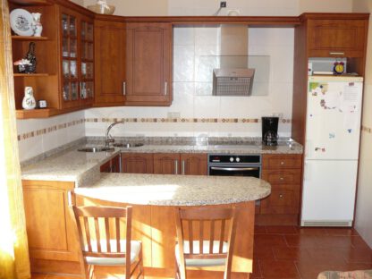 Muebles de cocina polilaminado rústico - Imagen 3