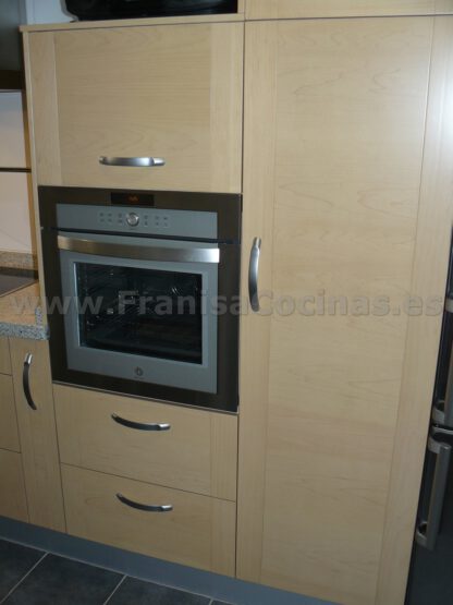Muebles de cocina tablero marino maple - Imagen 18