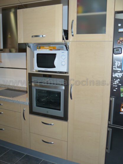 Muebles de cocina tablero marino maple - Imagen 19