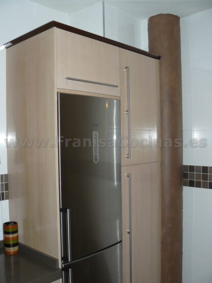 Muebles de cocina tablero marino wengue y roble pr - Imagen 14