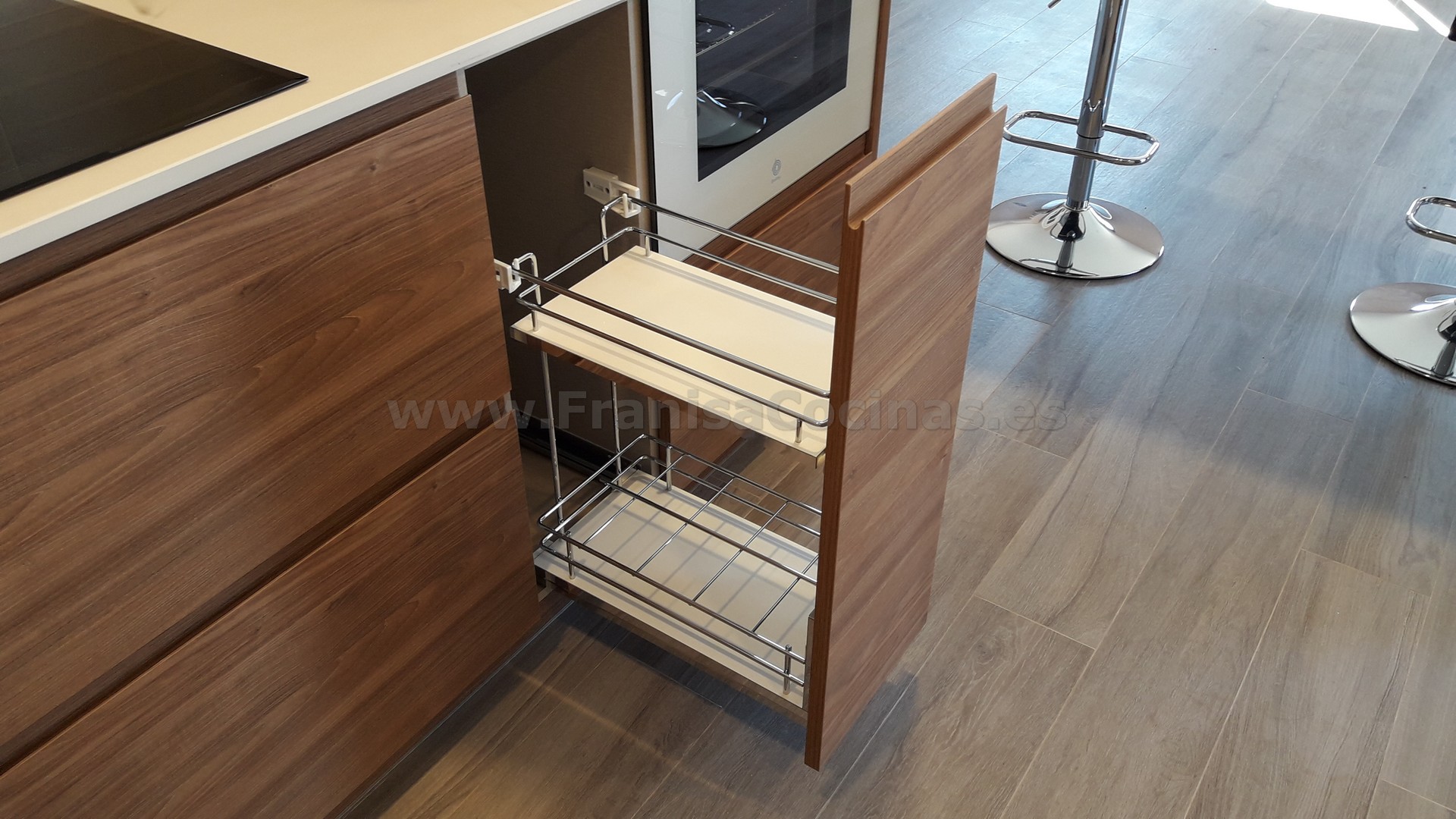Muebles de cocina tirador uñero gola madera - Imagen 20