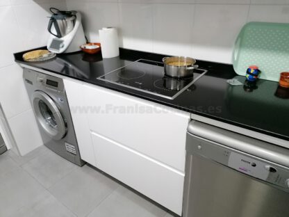 Muebles de cocina blanco alto brillo - Imagen 39