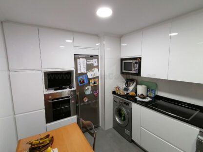 Muebles de cocina blanco alto brillo - Imagen 38