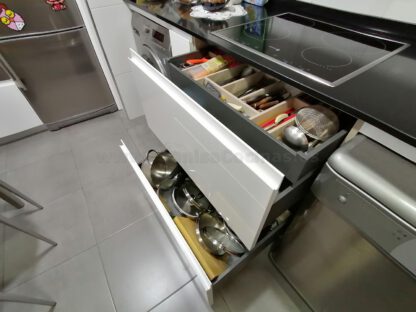 Muebles de cocina blanco alto brillo - Imagen 11