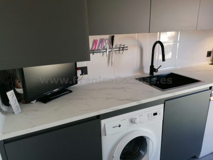 Cocinas Modernas a Medida: Gris Antracita Mate Antihuellas y Acabados Premium - Imagen 108