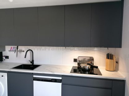Cocinas Modernas a Medida: Gris Antracita Mate Antihuellas y Acabados Premium - Imagen 25