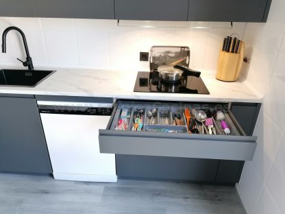 Cocinas Modernas a Medida: Gris Antracita Mate Antihuellas y Acabados Premium - Imagen 32