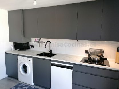 Cocinas Modernas a Medida: Gris Antracita Mate Antihuellas y Acabados Premium - Imagen 34