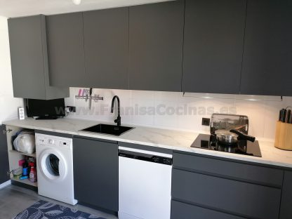 Cocinas Modernas a Medida: Gris Antracita Mate Antihuellas y Acabados Premium - Imagen 43