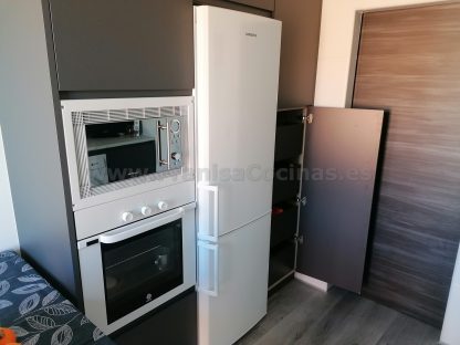 Cocinas Modernas a Medida: Gris Antracita Mate Antihuellas y Acabados Premium - Imagen 49