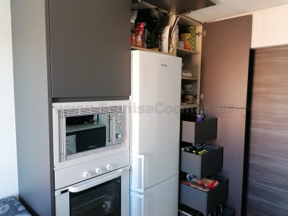 Cocinas Modernas a Medida: Gris Antracita Mate Antihuellas y Acabados Premium - Imagen 53