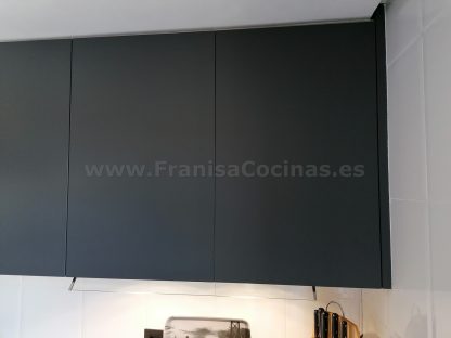 Cocinas Modernas a Medida: Gris Antracita Mate Antihuellas y Acabados Premium - Imagen 73