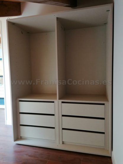 Armario abuhardillado lacado blanco mate | Valladolid - Imagen 7