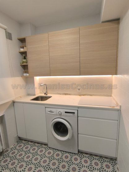 Cocina a Medida Blanca Mate y Roble: Diseño Moderno, Calidad Superior y Funcionalidad Premium - Imagen 2