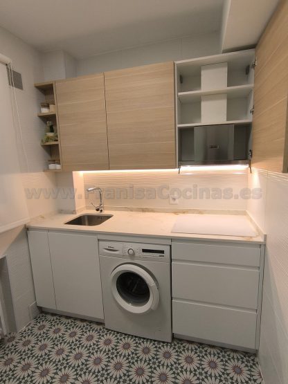 Cocina a Medida Blanca Mate y Roble: Diseño Moderno, Calidad Superior y Funcionalidad Premium - Imagen 11