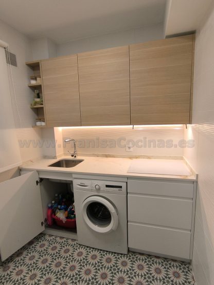 Cocina a Medida Blanca Mate y Roble: Diseño Moderno, Calidad Superior y Funcionalidad Premium - Imagen 15