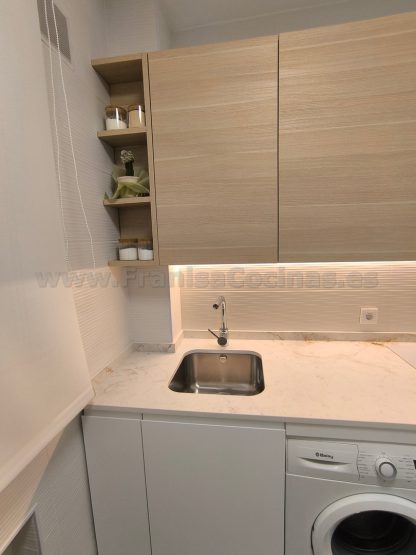 Cocina a Medida Blanca Mate y Roble: Diseño Moderno, Calidad Superior y Funcionalidad Premium - Imagen 35