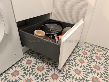 Cocina a Medida Blanca Mate y Roble: Diseño Moderno, Calidad Superior y Funcionalidad Premium - Imagen 51