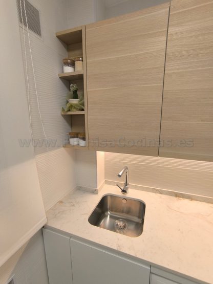 Cocina a Medida Blanca Mate y Roble: Diseño Moderno, Calidad Superior y Funcionalidad Premium - Imagen 65