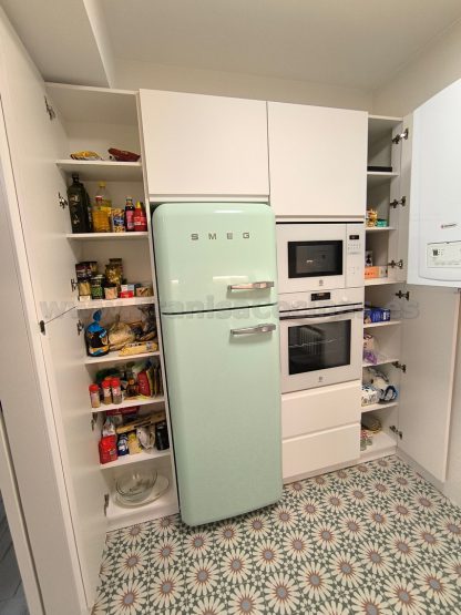 Cocina a Medida Blanca Mate y Roble: Diseño Moderno, Calidad Superior y Funcionalidad Premium - Imagen 24