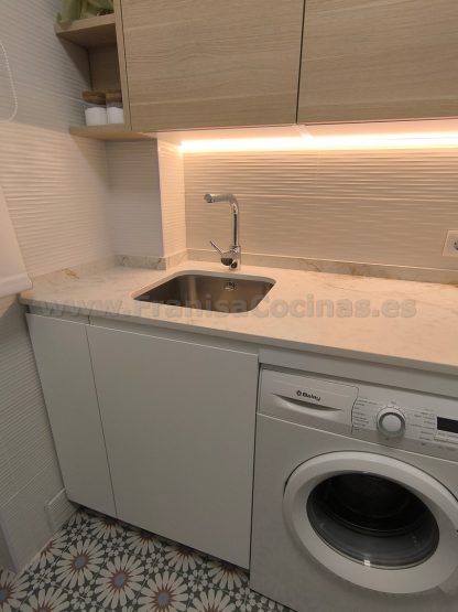 Cocina a Medida Blanca Mate y Roble: Diseño Moderno, Calidad Superior y Funcionalidad Premium - Imagen 89