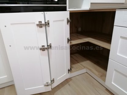 Cocina Modelo Bela: Elegancia Natural y Calidad en Madera de Fresno Blanco Roto - Imagen 20